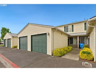 Photo #2: 21260770 Listing