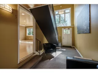 Photo #2: 21261424 Listing 