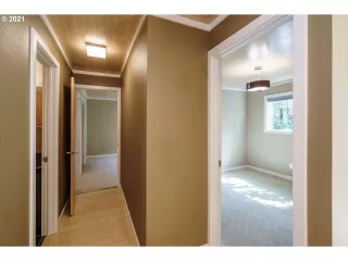 Photo #6: 21261424 Listing 
