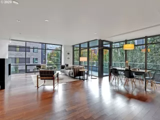 Photo #3: 21261653 Listing