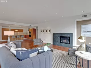 Photo #5: 21261653 Listing