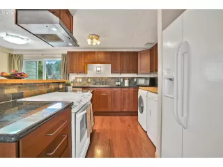 Photo #3: 21262369 Listing