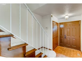 Photo #4: 21262521 Listing