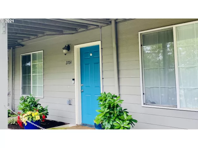 MLS: 21262646 Condo For Sale