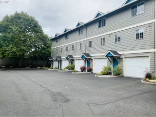 Photo #1: 21262646 Listing