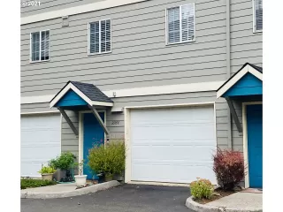 Photo #2: 21262646 Listing