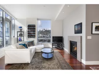 Photo #5: 21263627 Listing 