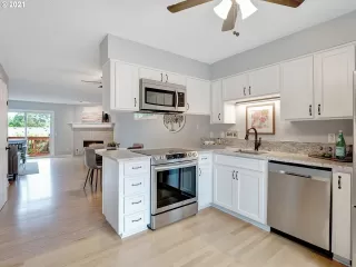 Photo #3: 21263872 Listing 