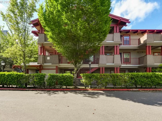 MLS: 21265192 Condo For Sale