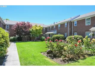 Photo #3: 21265389 Listing