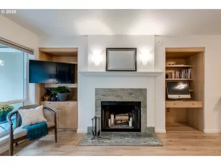 Photo #4: 21266688 Listing