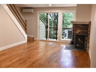 Photo #2: 21266856 Listing