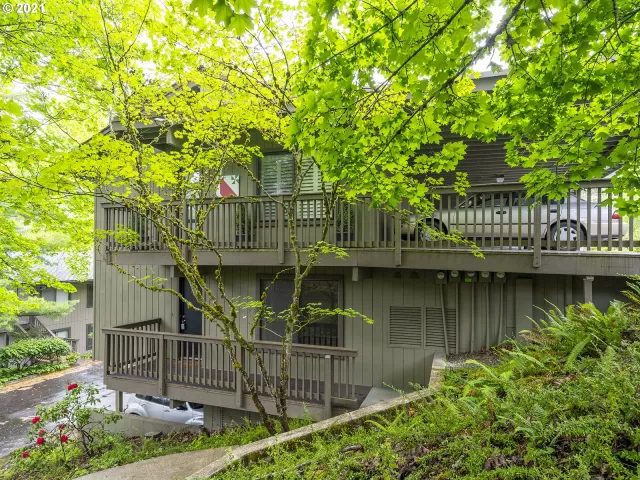 MLS: 21267188 Condo For Sale