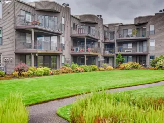 Photo #1: 21268362 Listing