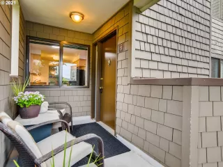 Photo #2: 21268362 Listing