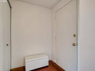 Photo #4: 21268362 Listing