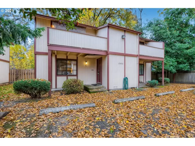 MLS: 21269257 Condo For Sale