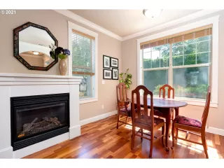 Photo #5: 21269950 Listing 