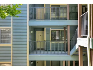 Photo #1: 21270225 Listing 