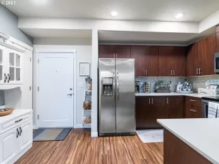 Photo #6: 21271189 Listing 