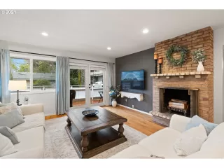 Photo #1: 21271586 Listing