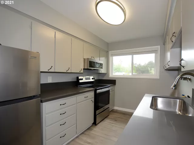 MLS: 21271845 Condo For Sale