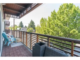 Photo #1: 21272427 Listing