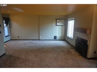 Photo #1: 21273045 Listing