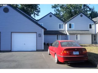 Photo #5: 21273045 Listing