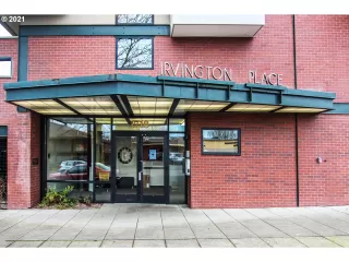 Photo #2: 21273385 Listing