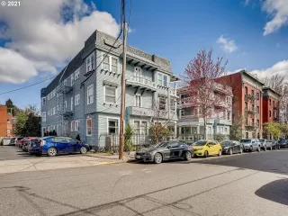 Photo #5: 21273413 Listing 