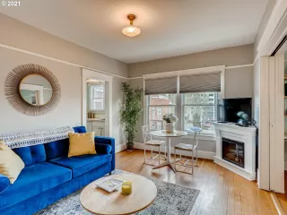 Photo #6: 21273413 Listing 