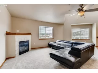 Photo #3: 21273478 Listing