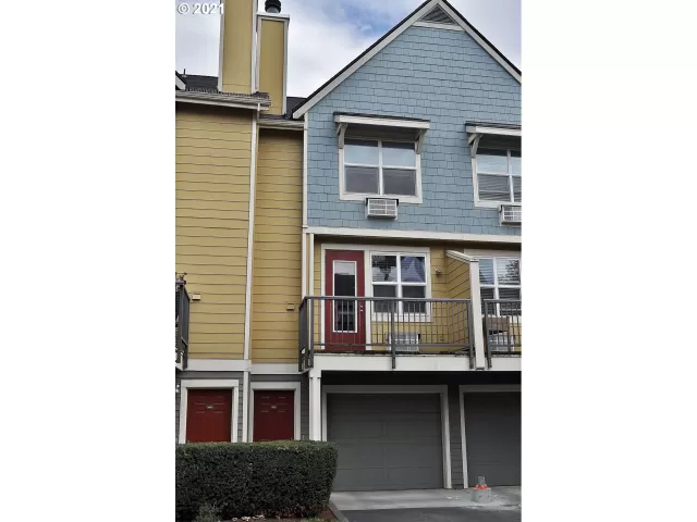 MLS: 21275267 Condo For Sale