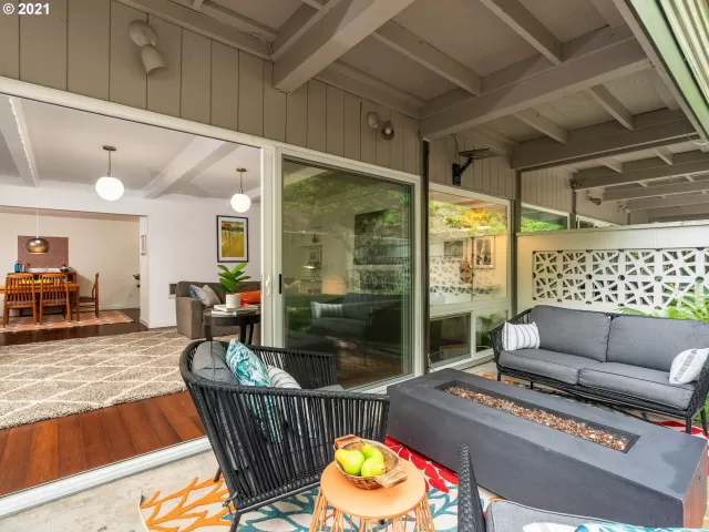 MLS: 21276777 Condo For Sale
