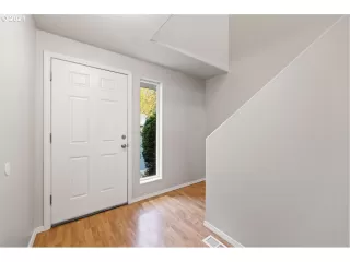 Photo #4: 21277505 Listing