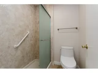 Photo #1: 21277829 Listing