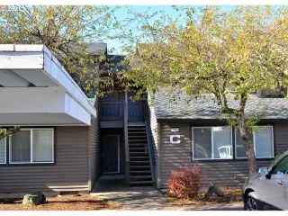 Photo #2: 21279185 Listing