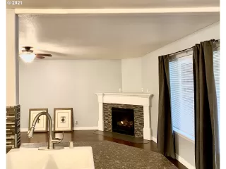 Photo #2: 21280497 Listing