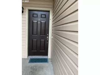 Photo #4: 21280497 Listing