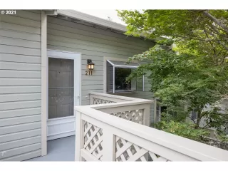 Photo #1: 21281176 Listing 