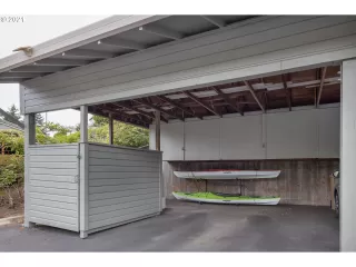 Photo #3: 21281176 Listing 