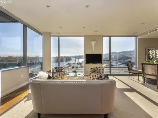 Photo #1: 21281501 Listing 