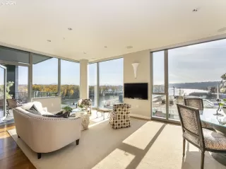 Photo #2: 21281501 Listing 