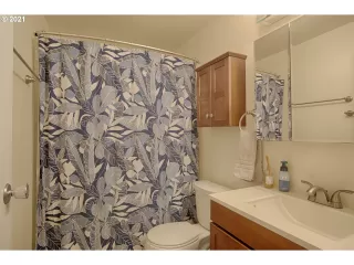 Photo #1: 21282191 Listing