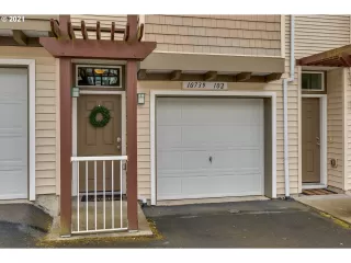 Photo #1: 21283016 Listing