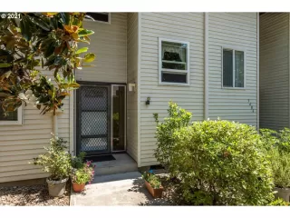 Photo #1: 21284179 Listing