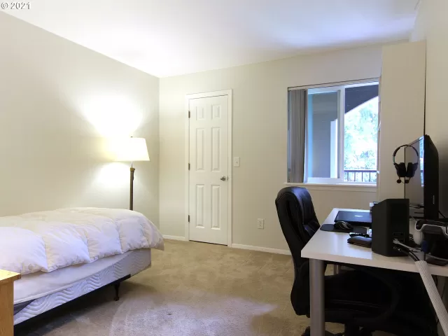 MLS: 21284244 Condo For Sale