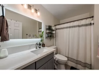 Photo #2: 21284410 Listing