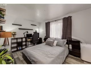 Photo #3: 21284410 Listing